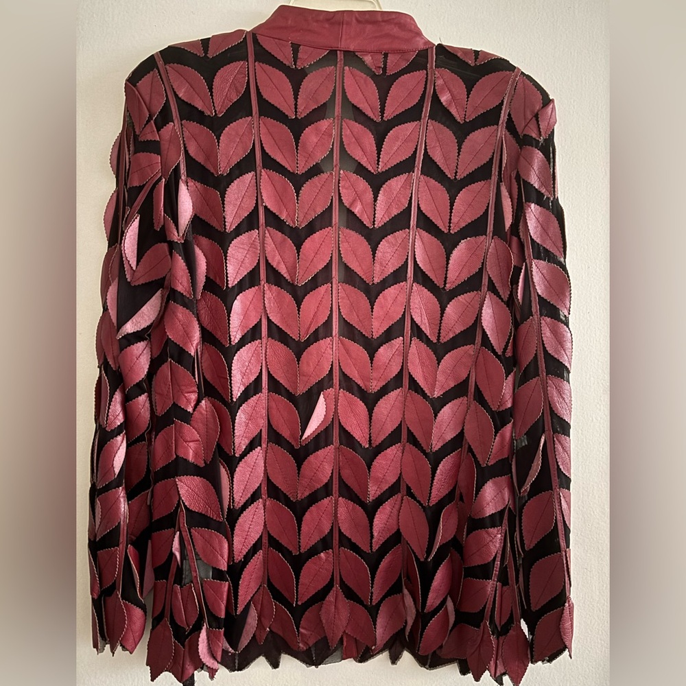 Leather Chic Pink Leaf Patterned Jacket Lining Po… - image 3
